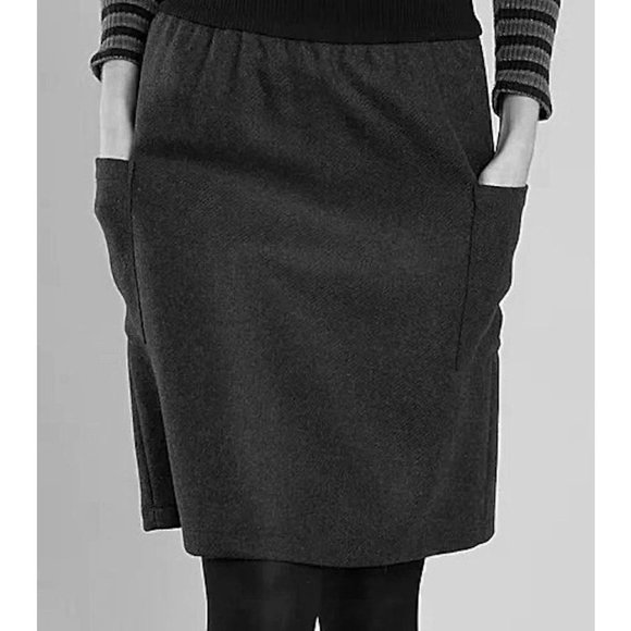 Agnes B. Dresses & Skirts - Agnes B - Shetland Wool Skirt with Side Pockets, Made in France, size 38